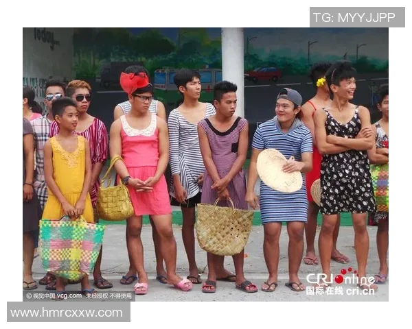 菲律宾男扮女装足球明星的精彩人生与挑战背后的故事 菲律宾男扮女装足球明星的精彩人生与挑战背后的故事